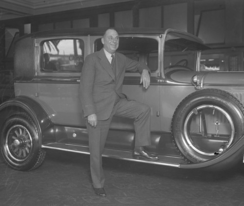 Walter P. Chrysler with the brand new Chrysler Six, 1924